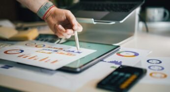 Analytics and reporting for better decision making in HRMS