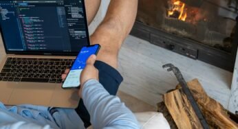 What are the benefits of using international payroll services?